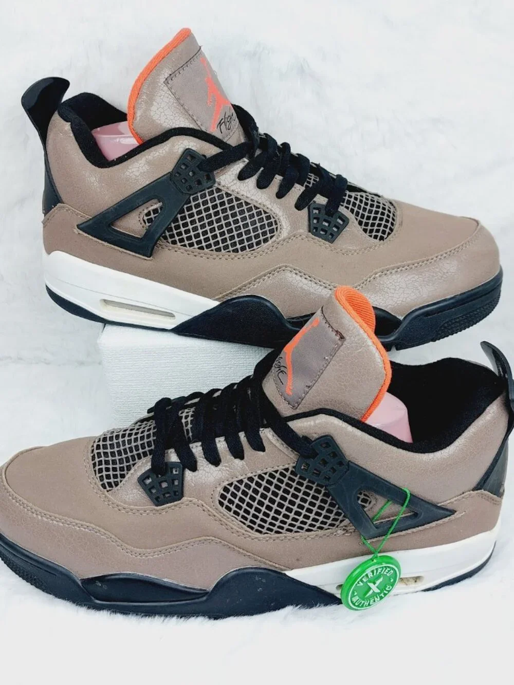 Jordan Men's Taupe Haze Air Jordan Retro IV Athletic Sneaker Size 12